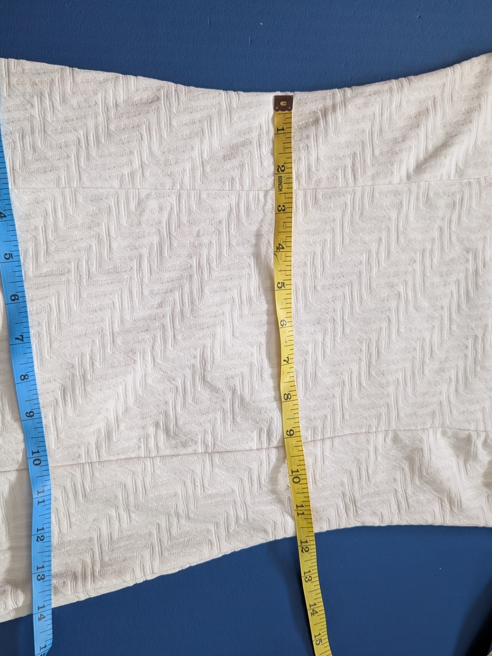 Style Rack Bundle 3/$20 White Textured Bodycon Mini Dress - Picture 2 of 10